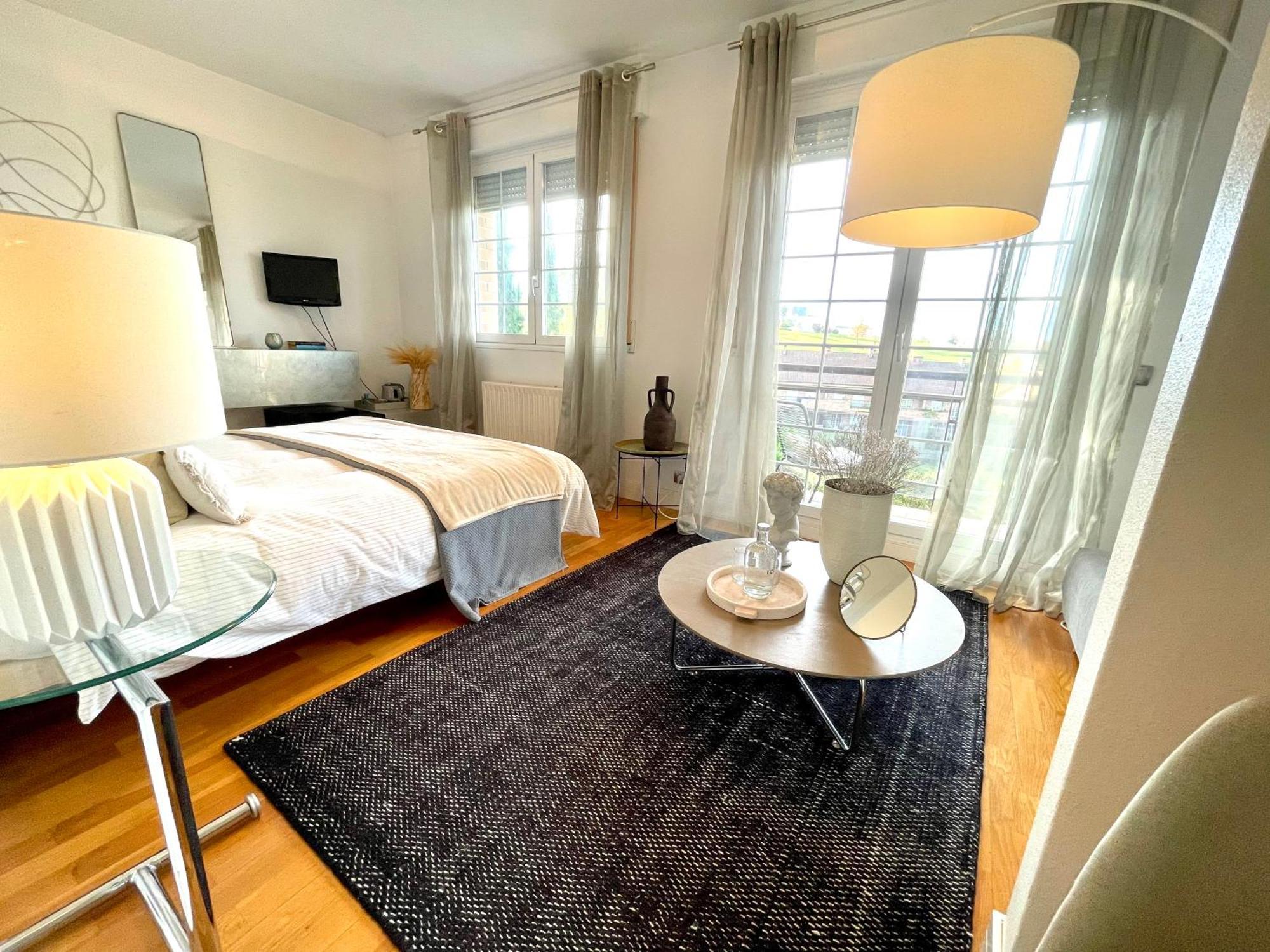 Estilosa Casa Golf Suites Gorraiz Εξωτερικό φωτογραφία